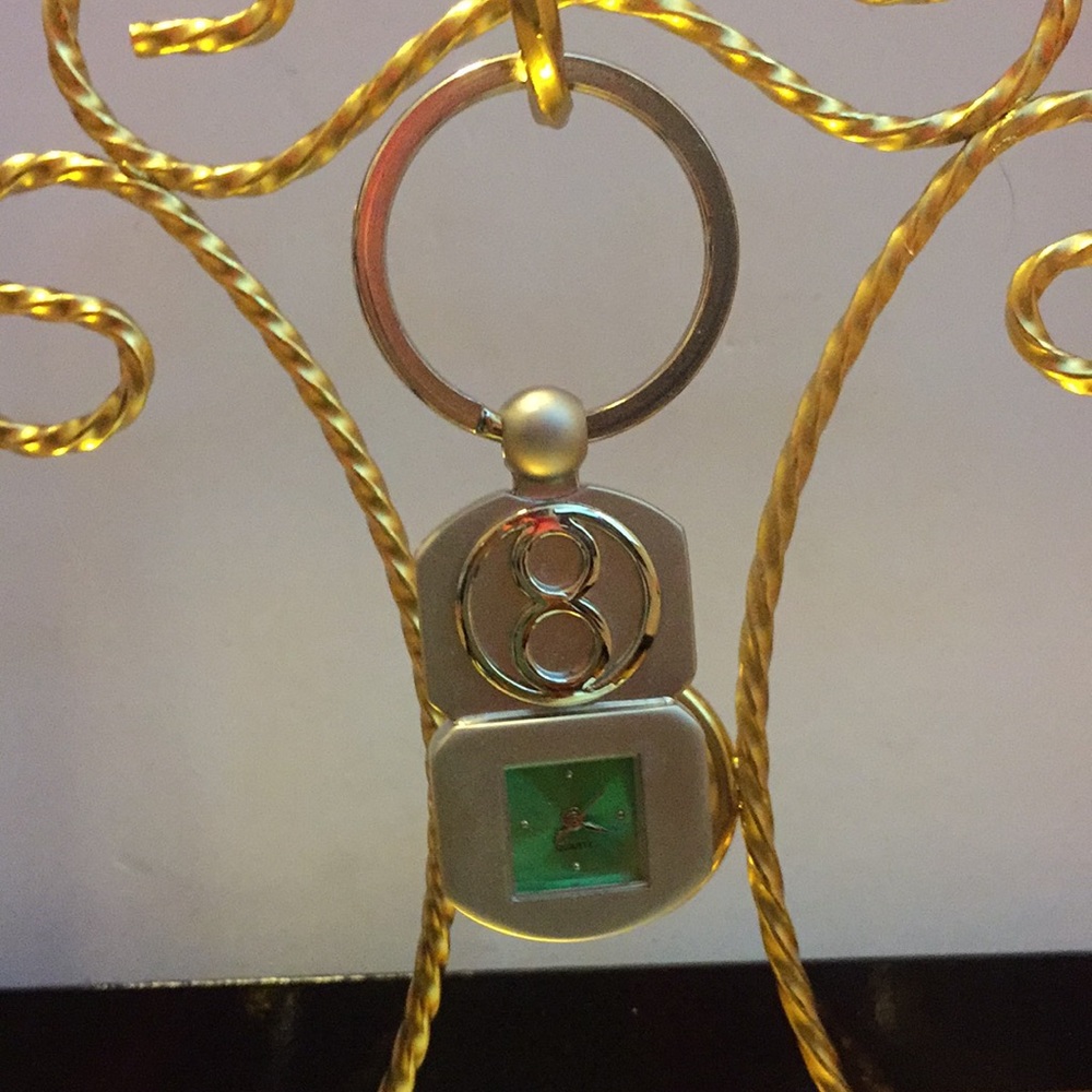 Keychain watch